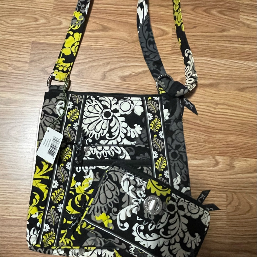 NWT Vera Bradley Floral Crossbody Bag and Wallet Combo -Black, White, Yellow